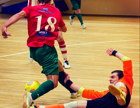 Гомельские команды одержали победы в 4-ом туре чемпионата Беларуси по мини-футболу. ВРЗ возглавил таблицу