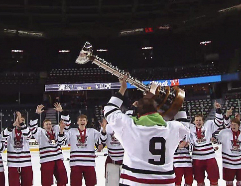 Гомельчане в составе юниорской сборной Беларуси по хоккею стали победителями престижного международного турнира в Канаде