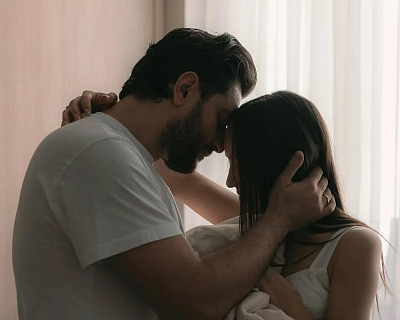 «Теперь нас трое»: Мари Краймбрери родила первенца