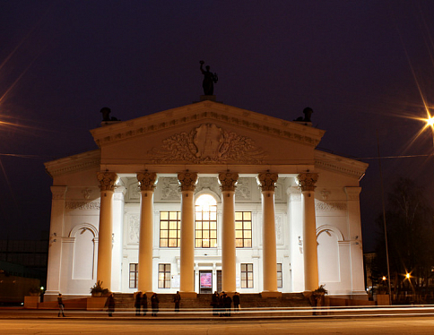 Сегодня в Гомеле пройдет торжественное открытие 12 Международного фестиваля "Славянские театральные встречи"