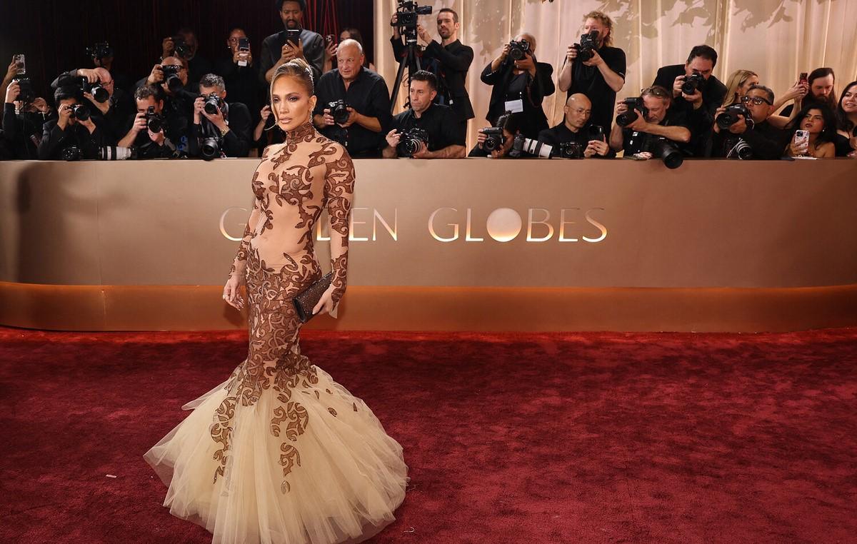 Кто взял «Золотой глобус»? 