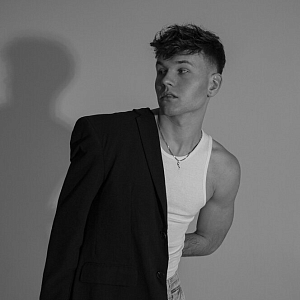 Виталий Дроб