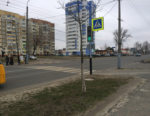 Новый светофор появился на оживленном участке улицы Ильича в Гомеле