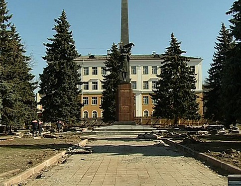 В Гомеле облагородят памятник комсомольцам - жертвам войны
