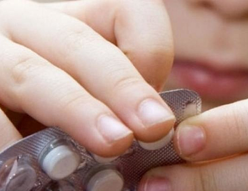 В Наровлянском районе дети отравились таблетками
